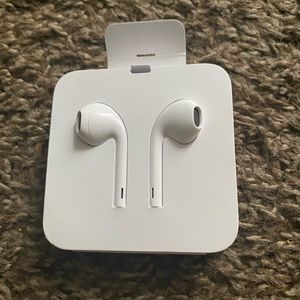 Brand new Apple head phones.